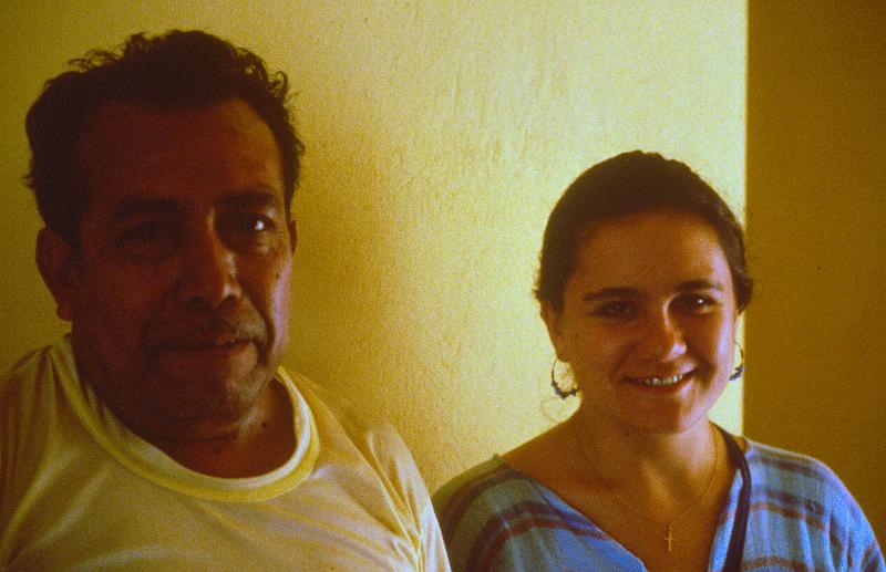 0200-Gabriel, Nancy.jpg - Gabriel and Nancy.  Cuernavaca, Mexico.
